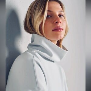 Ultra Soft Mock Neck Pullover – Powder Blue – Estimated Medium/Large